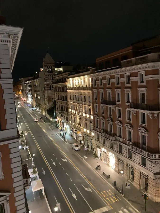Penthouse In The Heart Of The City Center Rom 0*,